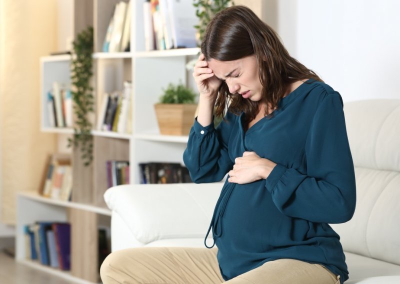 Uz pomoć ovih korisnih savjeta možete držati migrenu u trudnoći pod kontrolom