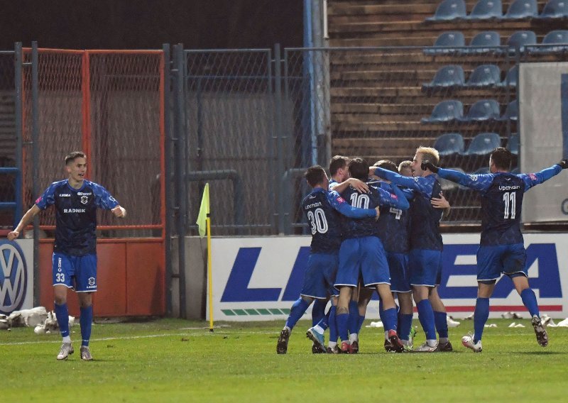 [VIDEO/FOTO] Varaždin posve nadigrao Hajduk, kaznio greške gostujećg vratara i stigao do važne pobjede