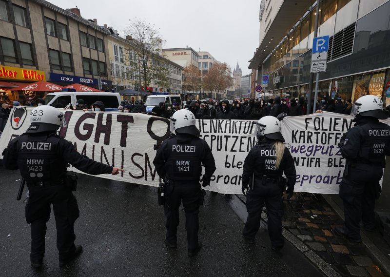 Njemački sudovi spriječili održavanje prosvjeda članova inicijative Querdenken