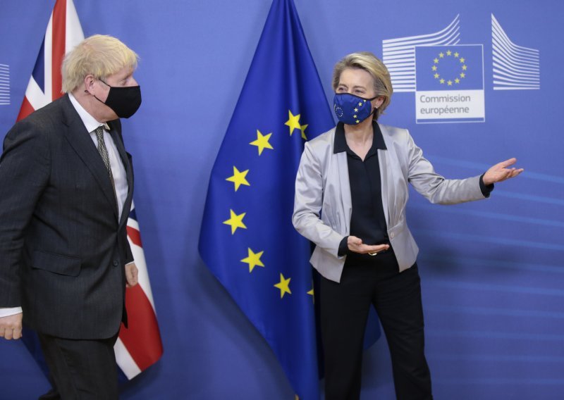 Johnson i von der Leyen razgovarali u ponedjeljak navečer, sve se vrtilo oko Brexita i covid-a