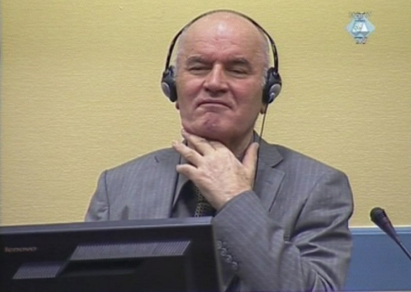 ICTY Prosecution asks that Mladic be tried for Srebrenica first