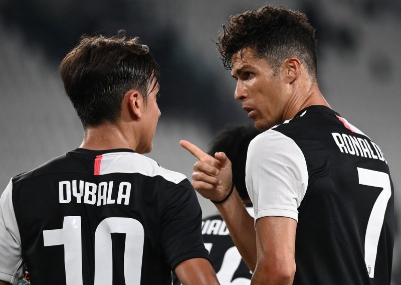 Zbog jedne od najvećih zvijezda u Juventusu je zavladao kaos; u cijeloj priči netko laže, a svi se pitaju kakva je u svemu tome Ronaldova uloga