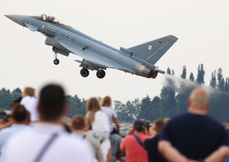 Službeno ustanovljen Europski obrambeni fond vrijedan osam milijardi eura, evo u što se najviše ulaže