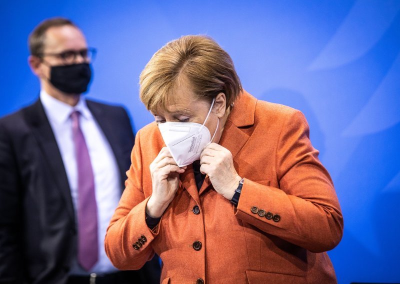 Merkel upozorila na razarajući učinak nediscipline: Ima razlike u tome hoće li moji roditelji umrijeti s 80 ili s 90 godina