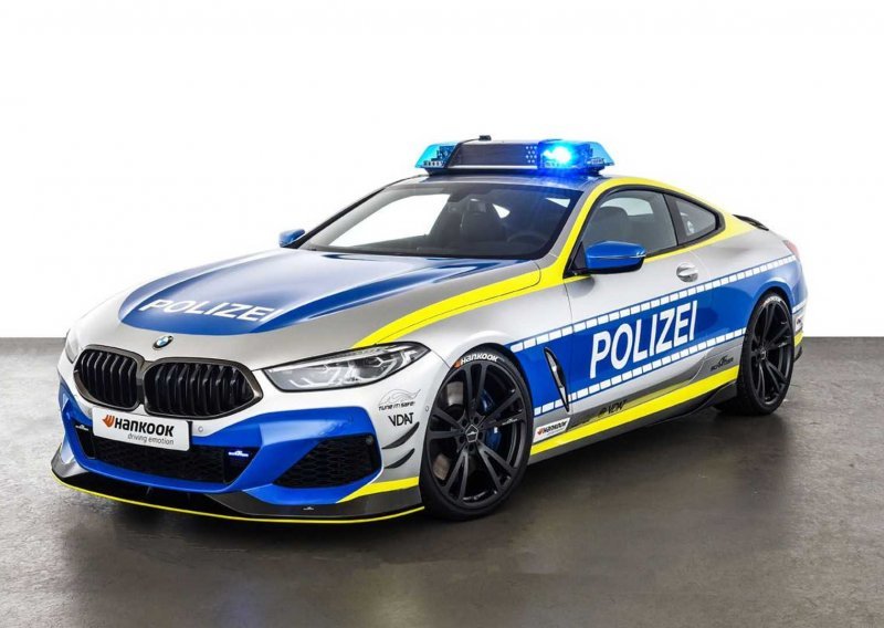 [FOTO/VIDEO] Policijski BMW M850i xDrive by AC Schnitzer; Možda nije pravi, ali kad ga vidite u retrovizoru, neće vam biti svejedno!