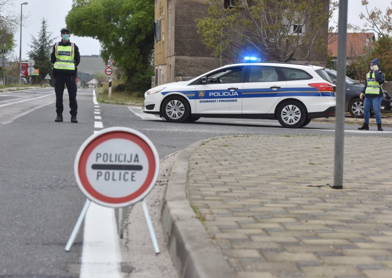 Od idućeg utorka nema putovanja bez propusnica, bit će ih jako teško dobiti, a poznato je kad bi se trebale ukinuti