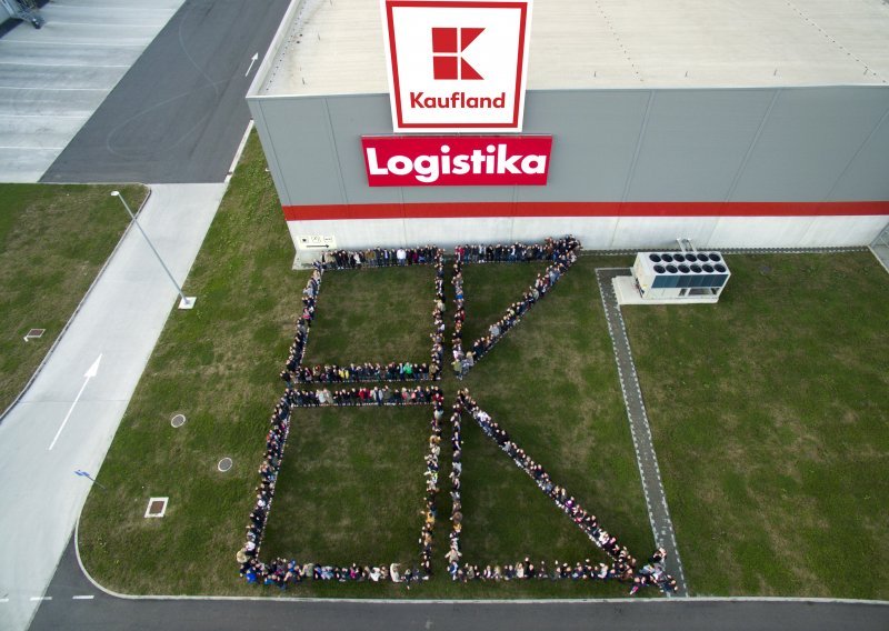 Kaufland kraj godine obilježava nagradama za zaposlenike