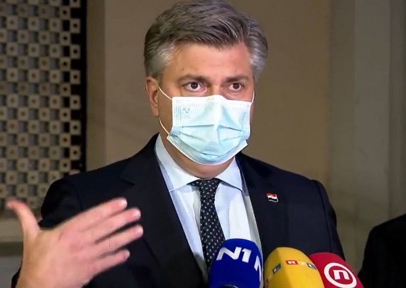 Plenković o cjepivu: Vjerujem da će velika većina građana nakon kampanje pokloniti povjerenje struci i znanstvenicima