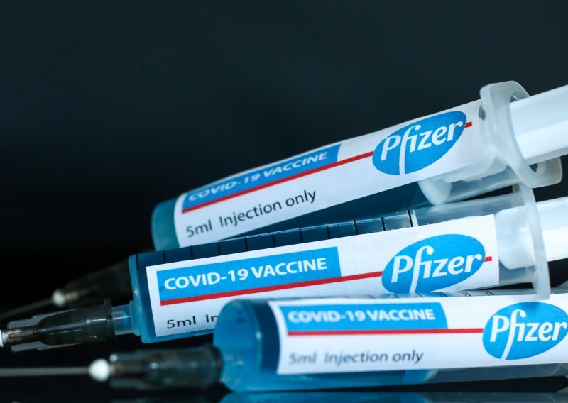 U Hrvatsku cjepivo protiv korone stiže u subotu, kome će se prvo podijeliti