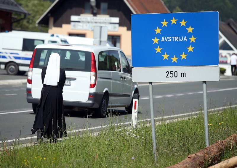 Smrtnost u Austriji prošle godine 11 posto veća od petogodišnjeg prosjeka