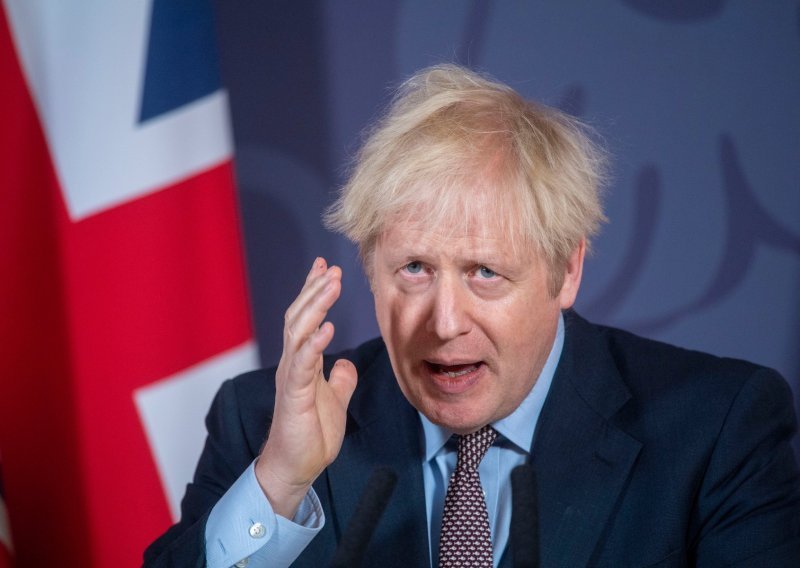 Boris Johnson o napadu na Kapitol: Oštro osuđujem poticanje ljudi na sramotno ponašanje