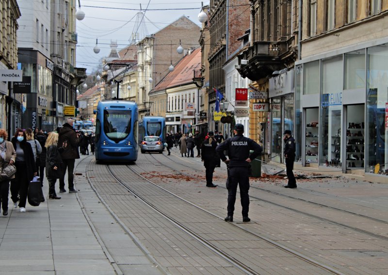 U Zagrebu zbog potresa 270 hitnih intervencija vatrogasaca
