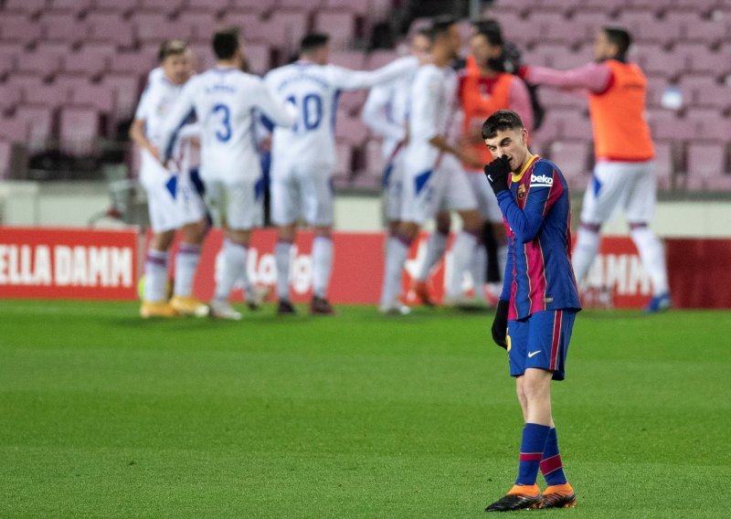 [FOTO] Barcelona bez Messija nije mogla do pobjede ni protiv slabašnog Eibara; Ivan Rakitić pomogao Sevilli u skoku na četvrto mjesto