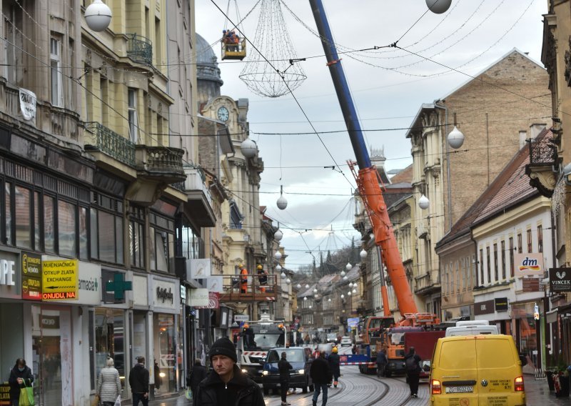 Zagrepčanima od petka Grad počinje dijeliti građevinski materijal za sanaciju objekata; evo što će morati napraviti oni koji ga preuzumu