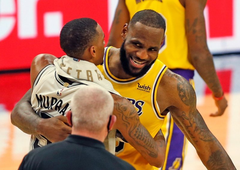 LeBron James na svoj 36. rođendan vodio Lakerse do pobjede i ispisao povijest NBA lige; ovo još nikome nije uspjelo u 74 godine!