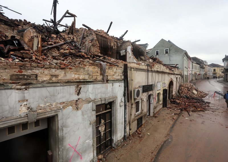 Novi potresi magnitude iznad 3 stupnja po Richteru zatresli petrinjsko i sisačko područje