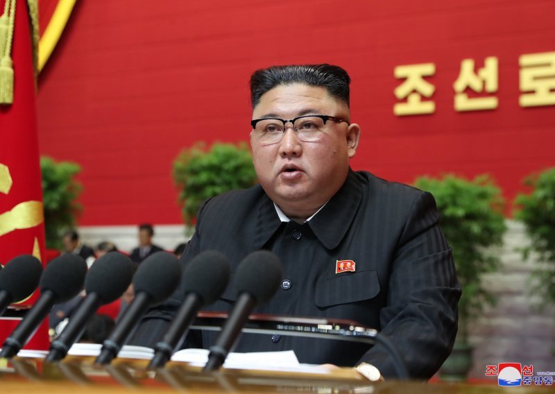 [FOTO] Kim Jong Un nazvao SAD 'najvećim neprijateljem' uoči Bidenove inauguracije