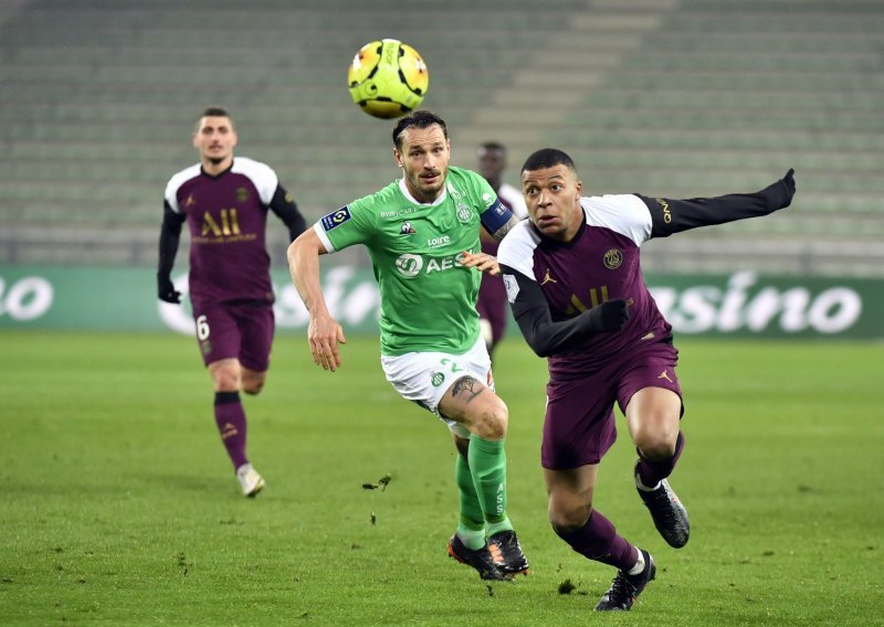 Lyon i dalje drži vrh Le Championata; još jedan kiks PSG-a u prvoj utakmici s novim trenerom; rapsodija Kovačevog Monaca