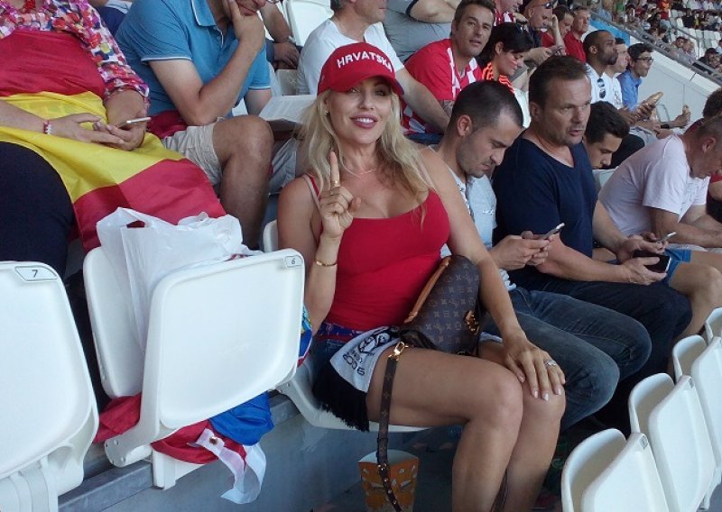 Ova je atraktivna hrvatska navijačica zasjenila sve Španjolke!