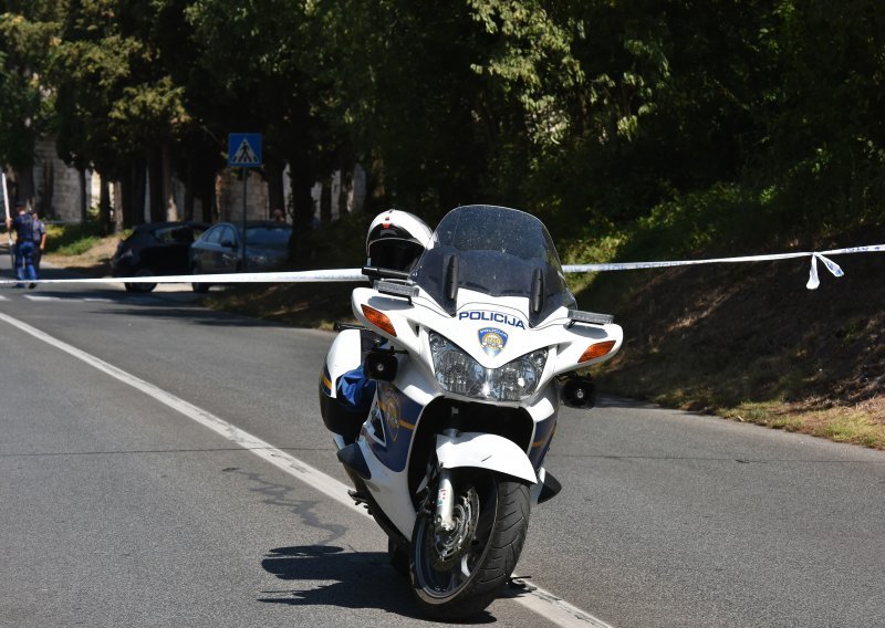 Pijan u Puli usred dana vozio preko 100 km/h; kad se otrijezni, čeka ga kazna od osam tisuća kuna i zabrana vožnje