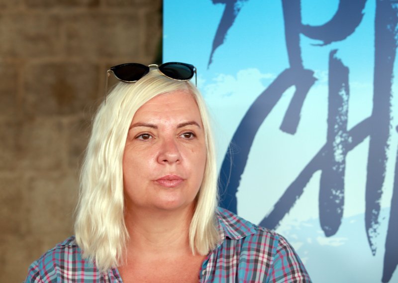 Danijela Dvornik izjavila da joj je lakše otkako je u Splitu; pratitelji je napali i poručili: 'Ostani dolje'