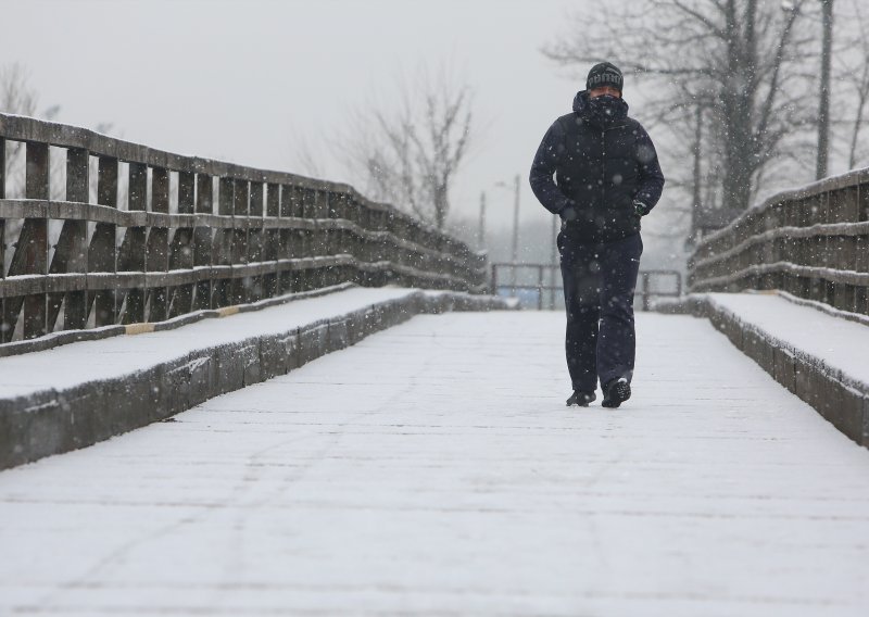 Stiže još snijega, temperature na kopnu od -4 do jedan, na Jadranu do 10 stupnjeva