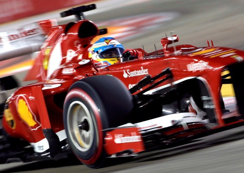 Alonso zna zašto je Ferrari opet izgubio od Red Bulla