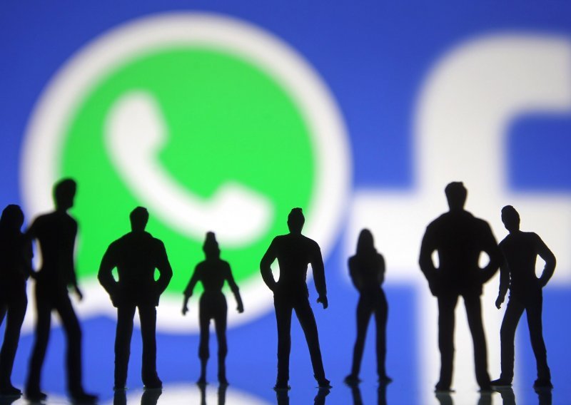 WhatsApp nastavlja gubiti korisnike, Facebook se ostatku obratio 'statusima'