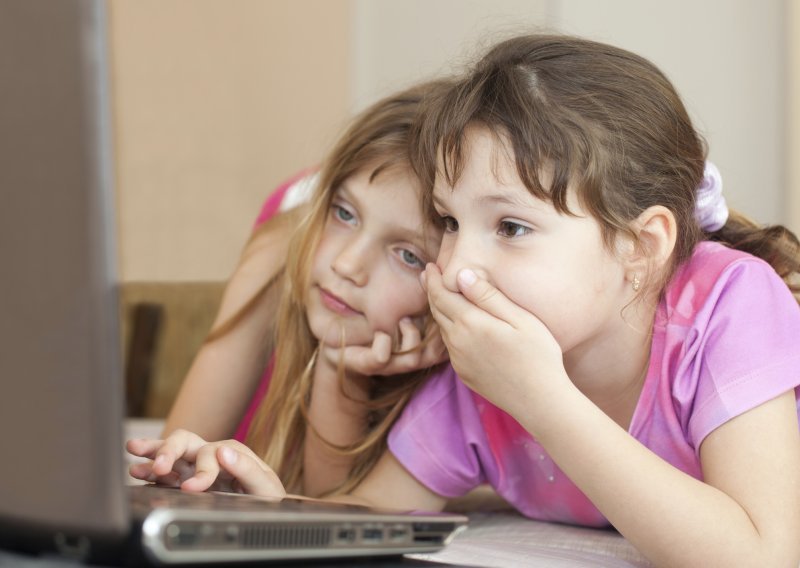 Znate li je li vam dijete zlostavljano na internetu?