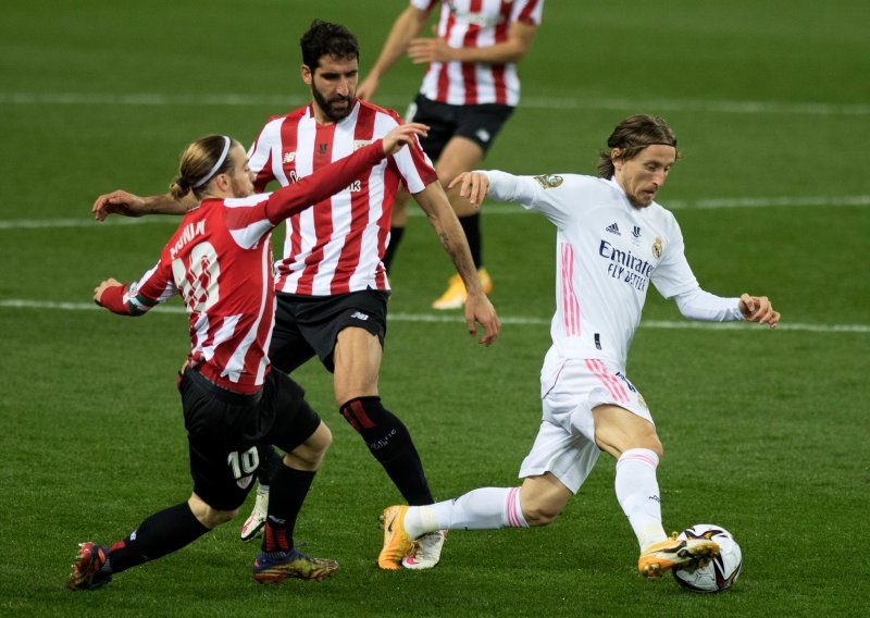 Athletic Bilbao otkazao El Clasico u finalu Superkupa; Baski su u polufinalu neočekivano izbacili Real Madrid i sad idu na Barcelonu