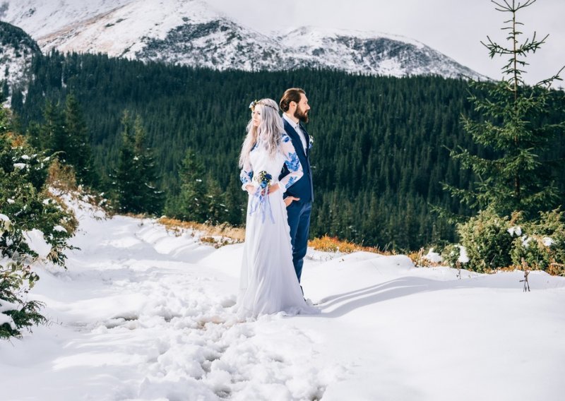 Zimsko vjenčanje iz bajke: Ovo su najspektakularnija izdanja mladenki s Instagrama