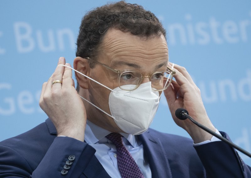 Njemački ministar zdravstva otvoren prema ruskom i kineskom cjepivu