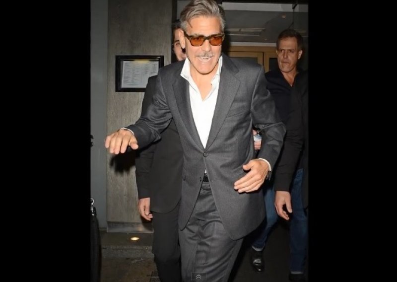 George Clooney previše popio?