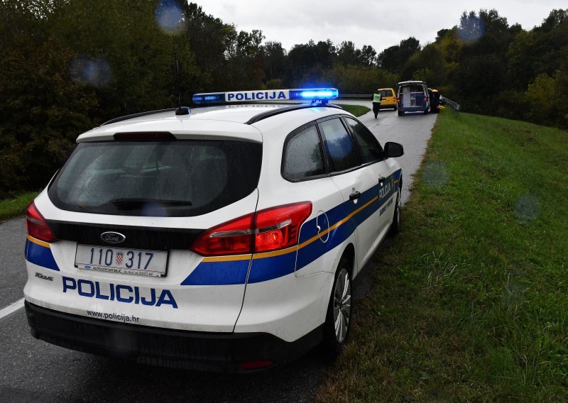 Zaražen muškarac izišao iz izolacije i posjetio roditelje u Otočcu; kazneno će odgovarati