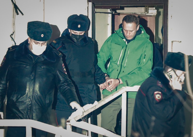 Policajcu prijeti 10 godina zatvora zbog curenja podataka o trovanju Navaljnog