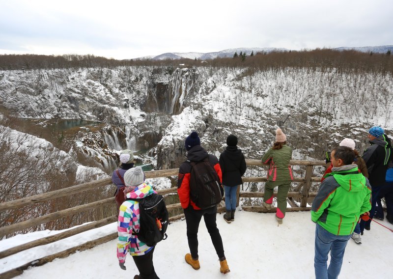 UHPA traži hitnu financijsku podršku turističkim agencijama