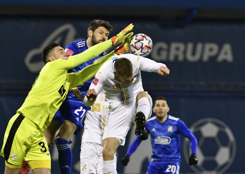 [VIDEO/FOTO] Pogledajte golove kojima je Rijeka stigla do velike pobjede u Maksimiru; Lončar i Andrijašević poentirali za konačnih 2:0