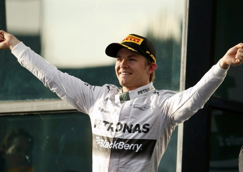 Rosberg: Nevjerojatno kakvu 'srebrnu strijelu' imamo!