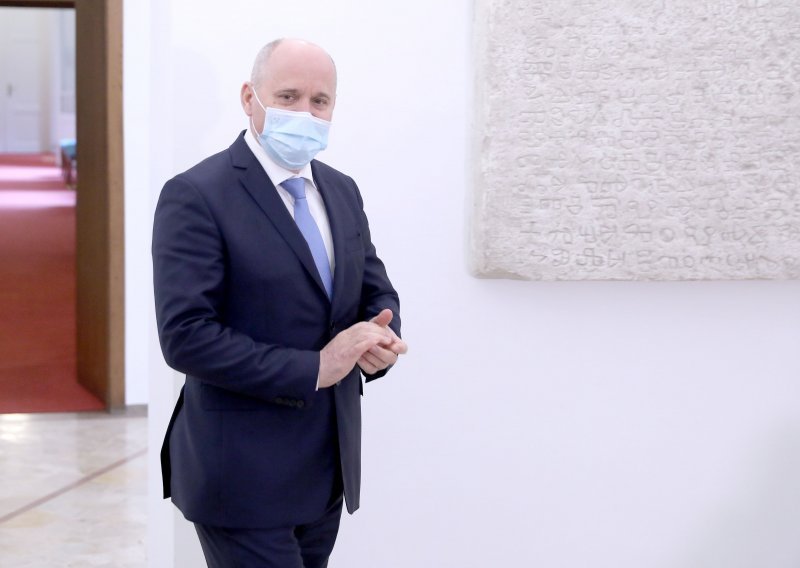 Bačić nakon sastanka vladajuće koalicije o HGK-u otkrio kako dišu partneri: Hrebak je zadovoljan