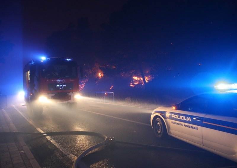 Lokaliziran požar na Biokovu