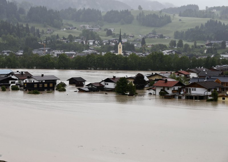 Evakuacije u Bavarskoj i Pragu zbog poplava