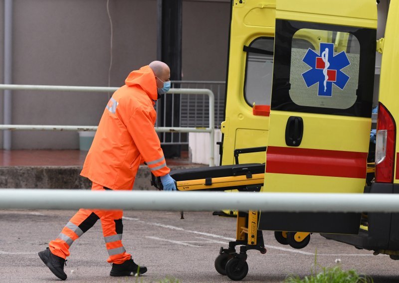 Tragedija u Ivancu kod Varaždina, tijekom poroda kod kuće preminula je beba