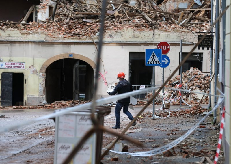 U Sisačko-moslavačkoj županiji prijavljeno 34.108 oštećenih objekata, pregledano 23.700