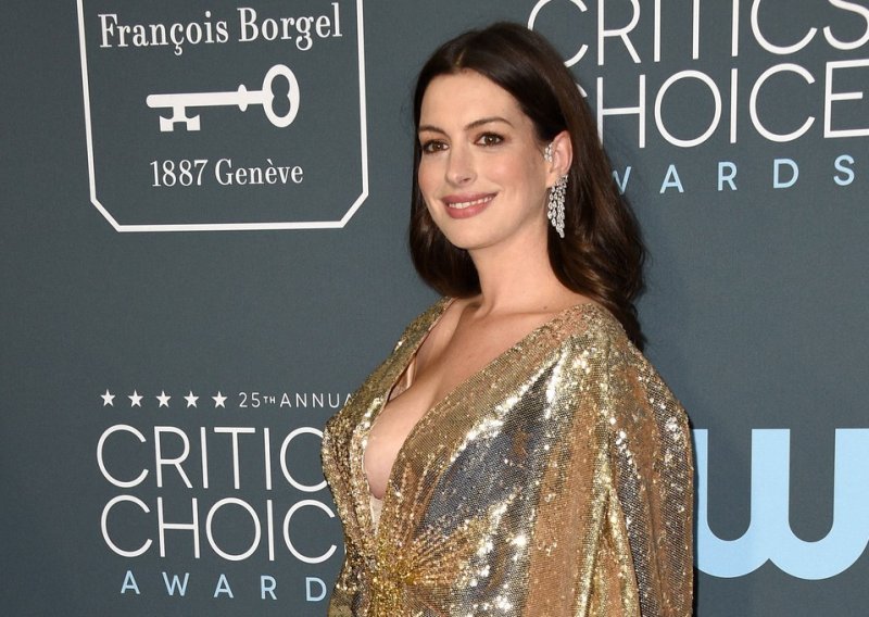 Anne Hathaway iskreno progovorila o slavi: Slavna glumica otkrila da su joj 'hejteri' zapravo pomogli u životu