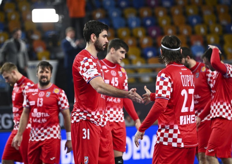 [FOTO] Hrvatska saznala, pomazi li je sreća, protiv koga bi igrala u četvrtfinalu