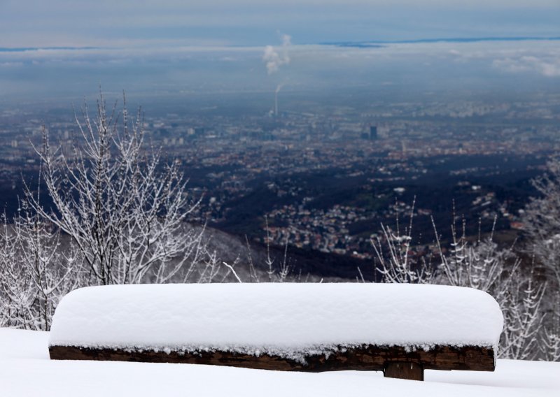 Naoblačenje stiže od sredine dana, u noći na petak - opet snijeg