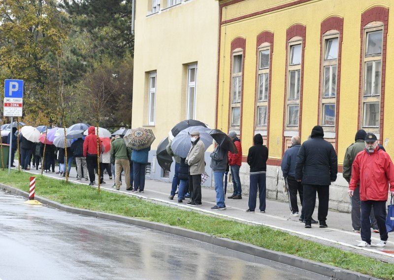 Sisak: Više građana kršilo mjere samoizolacije, jedan došao u zgradu policije