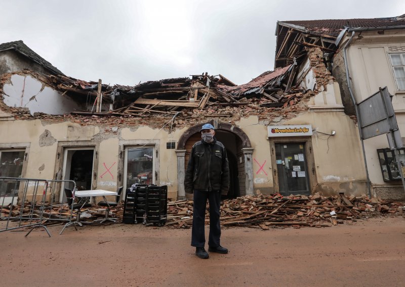 Mjesec dana od potresa: Gospodarska komora FBiH u suradnji s HGK-om pokrenula akciju potpore Banovini