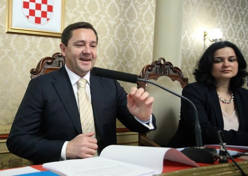 'Odluku o podršci Bandiću donijet ćemo kad vidimo proračun'