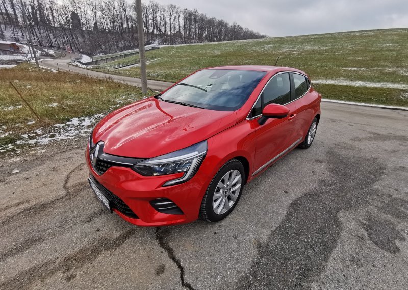 [FOTO/VIDEO] Vozili smo Renault Clio Intens TCe 100 LPG: Kombinacija plina i benzina pun je pogodak